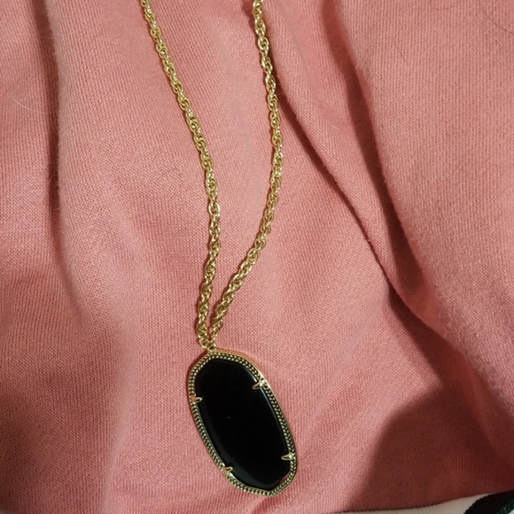 Kendra Scott Jewelry - Kendra Scott Gold Necklace Kendra Scott Jewelry - Kendra Scott Gold Necklace